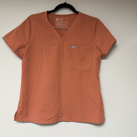Figs Tops - Figs Scrubs Casma Shirt Women Size Small Peach Medical Hospital Top 3 Pockets